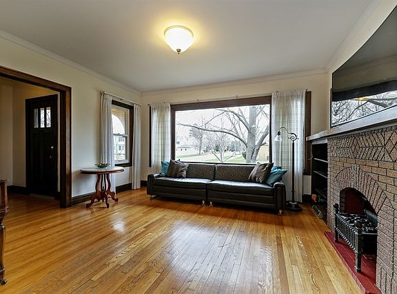 5th image of 642 N Kensington Ave