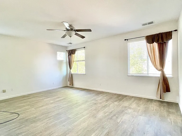 113 Havenwood Ave — Photo 32