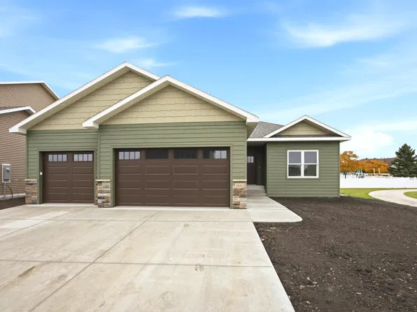 3642 Decorah Way S, Fargo, ND 58104