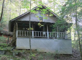 509 Mossy Creek Ln, Clarkesville, GA 30523