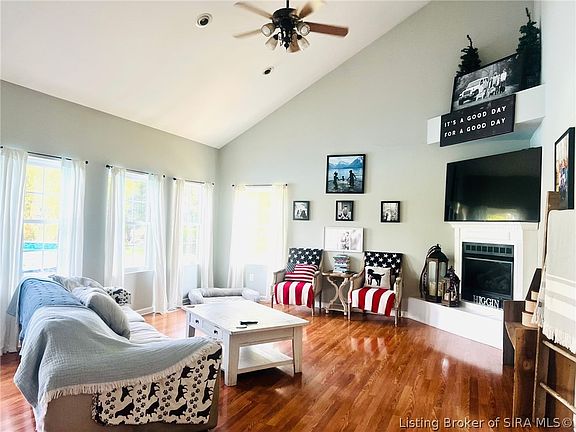 3rd image of 2176 S Logans Point Drive