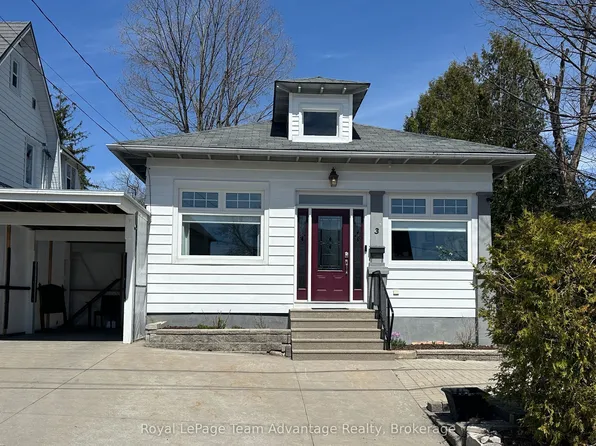 3 Belvedere Ave, Parry Sound, ON P2A 1Z8