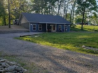 21232 N Richview Ln, Centralia, IL 62801