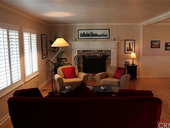 2nd image of 955 Briarcliff Dr