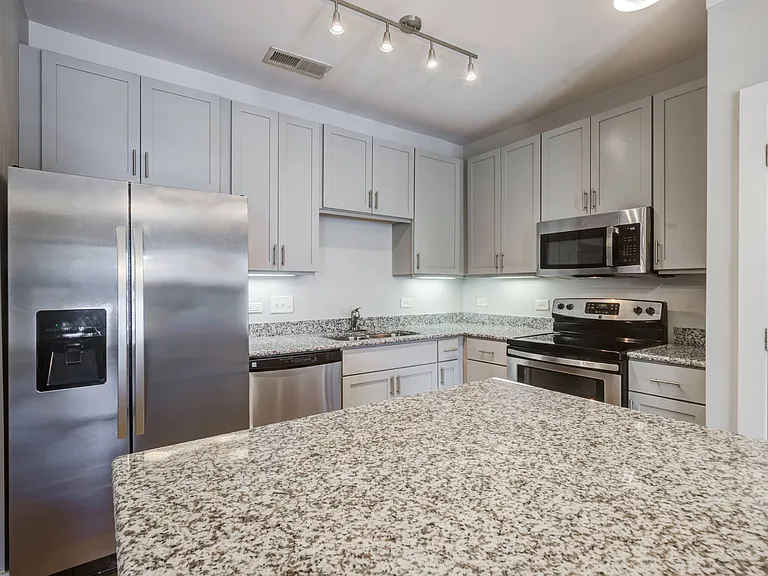 4531 Langdon Dr — Photo 39