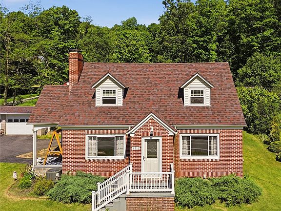 2nd image of 4511 Somerset Pike