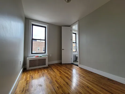 Rented by Lodger Corp | media 19