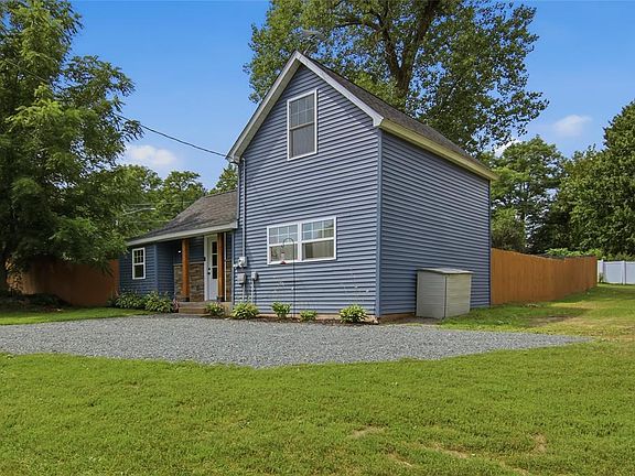 5th image of 405 2nd Avenue