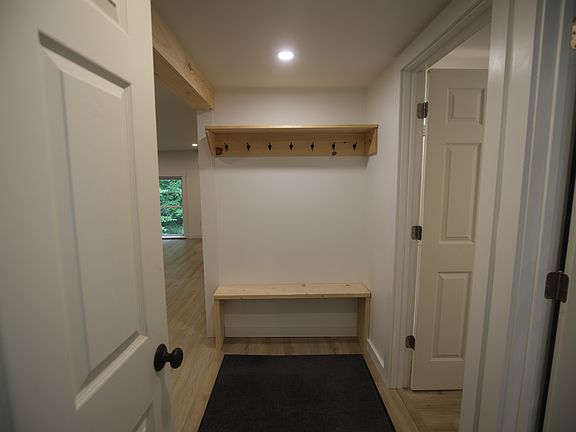 5th image of 293 Congress St #2