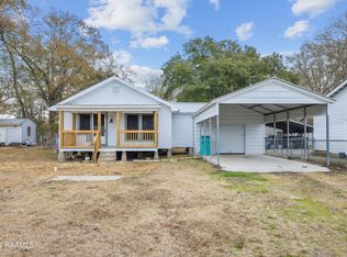 214 Oak Rd, Church Pt, LA 70525