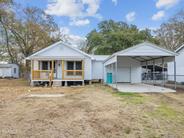 214 Oak Rd, Church Pt, LA 70525