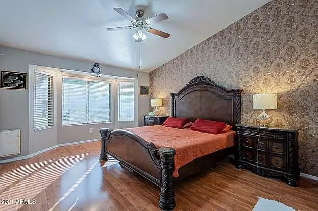 4883 W Morelos St — Photo 10