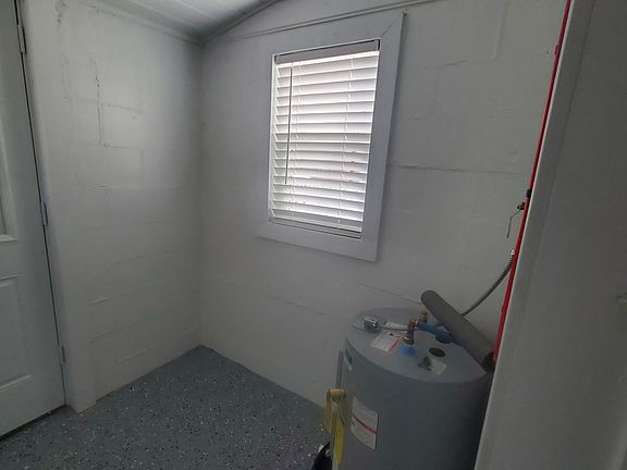 5th image of 211 Florida Blanca Pl SE