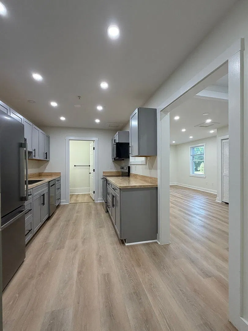 41 Highland Ave — Photo 3