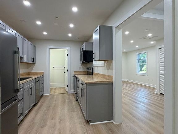 3rd image of 41 Highland Ave