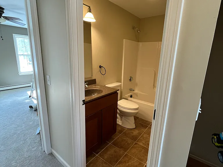 181 Main St #B — Photo 9