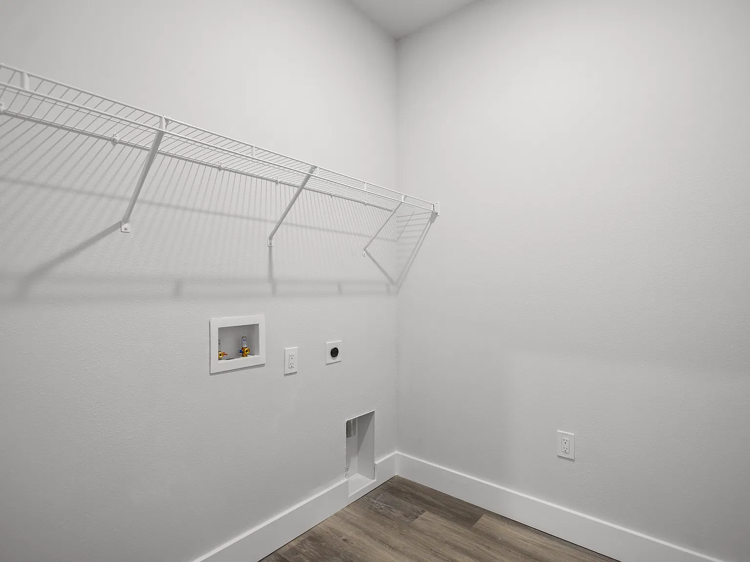 6461 W Oak Park Blvd — Photo 3