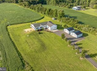 88 Silver Lake Rd, Salem, NJ 08079