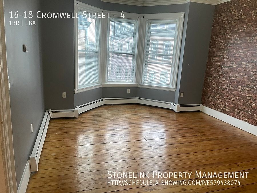 2nd image of 16-18 Cromwell St #4