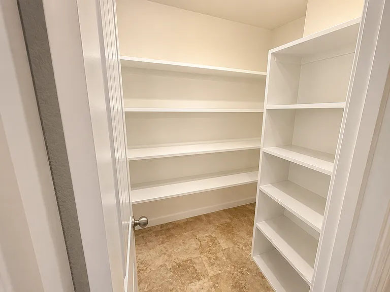 5204 Imperial Eagle Dr — Photo 5