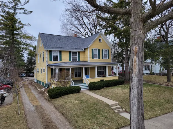 307 N Chestnut St APT 1, Lansing, MI 48933