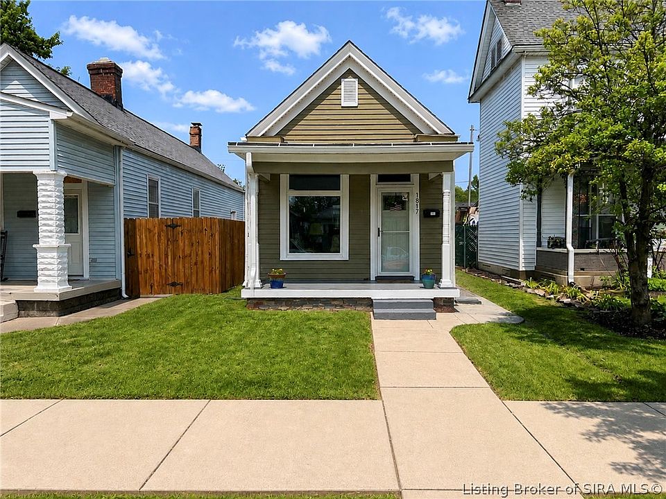 1st image of 1817 E Oak Street