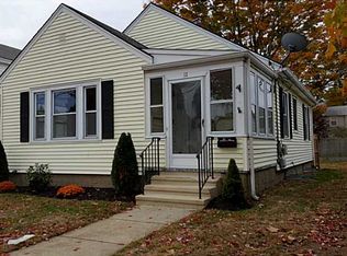 11 Case Ave, Cranston, RI 02910