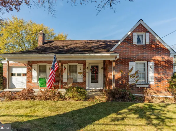 831 Pointview Ave, Ephrata, PA 17522