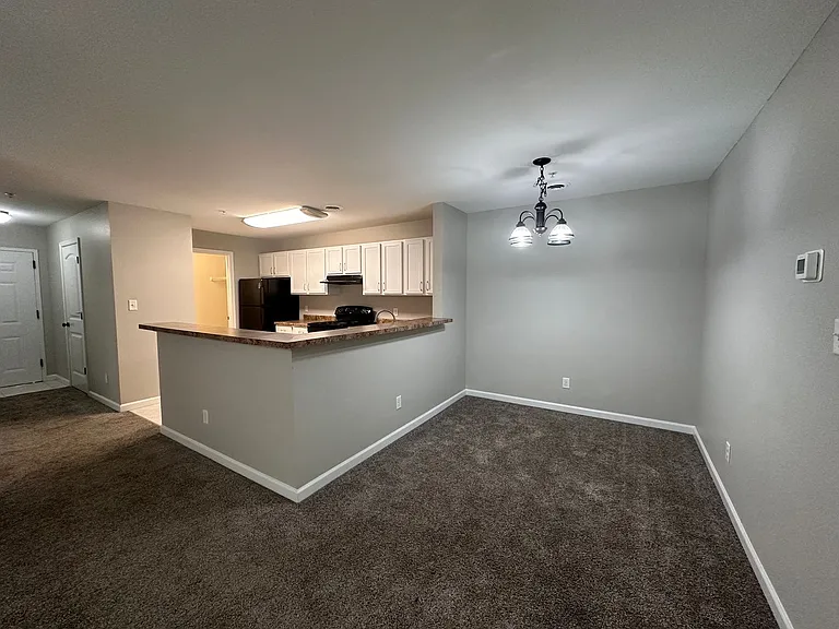 Maple Sunset Apartment Homes — Photo 68