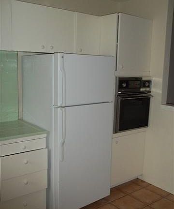 5th image of 5320 Balcones Dr APT A