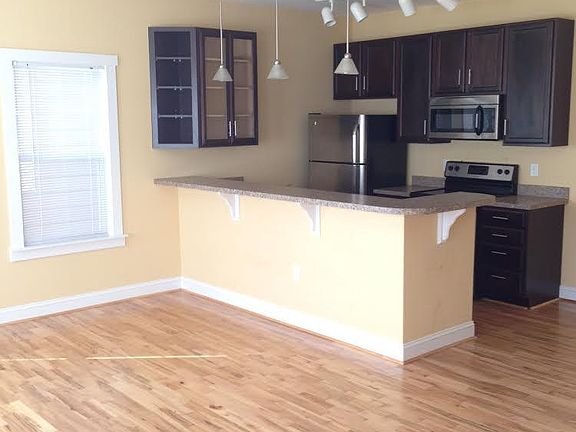 5th image of 1319 McDonough St