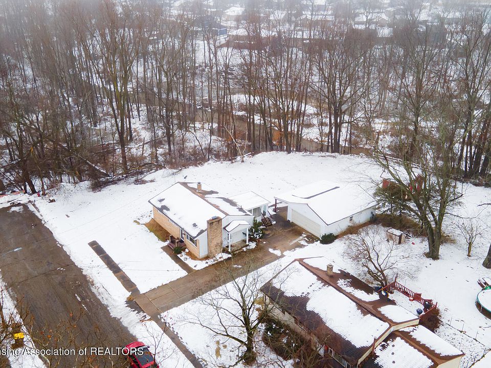 612 Schoolcraft St, Grand Ledge, MI 48837 Zillow