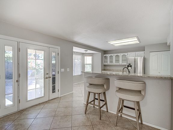 4th image of 5009 W Chicago Cir N