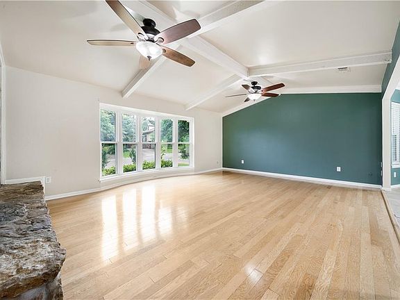 3rd image of 9903 Forest Shadows Dr