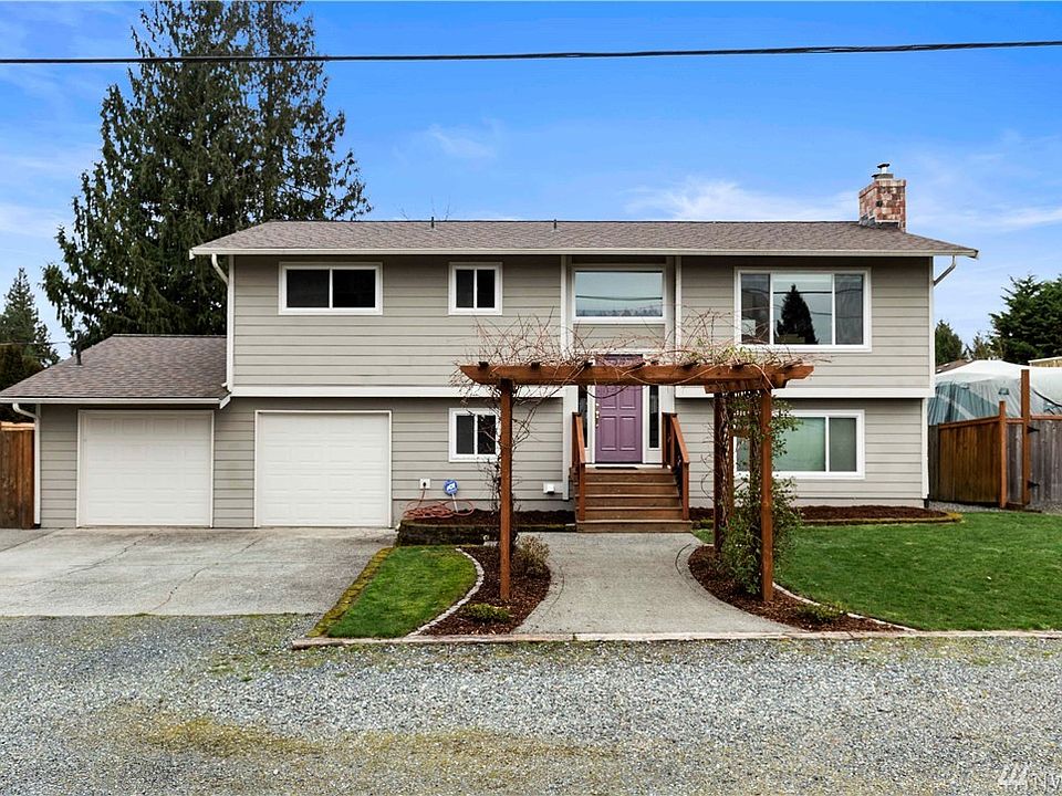 Spacious 4 bedroom 3 bath home.