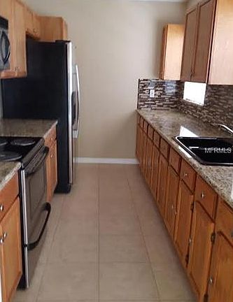2nd image of 25 Areca Dr