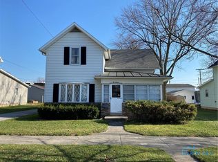 216 N 2nd St, North Baltimore, OH