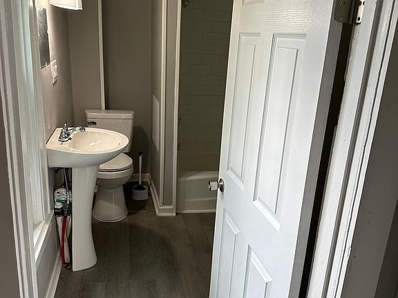 2nd image of 1112 Goodman Ave