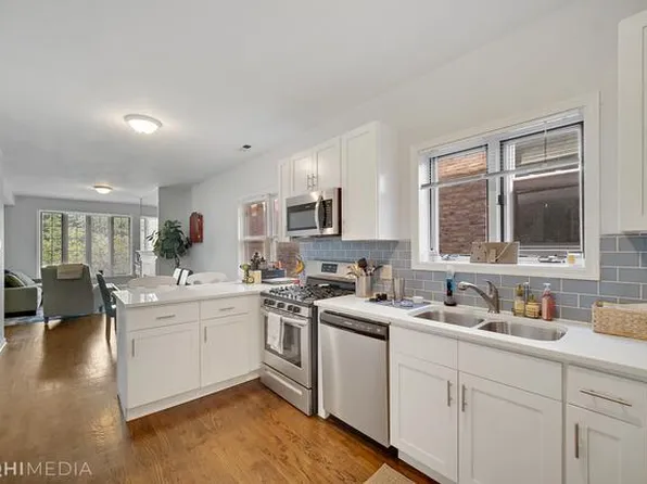 1431 N Cleaver St APT 1, Chicago, IL 60642