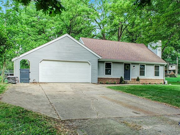 4th image of 5414 Nottingham Dr