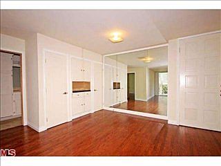 3rd image of 1885 Veteran Ave APT 205