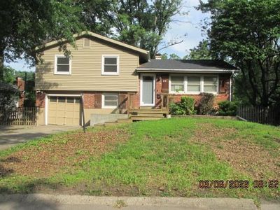 618 NW Kay Dr, Lees Summit, MO, 64063