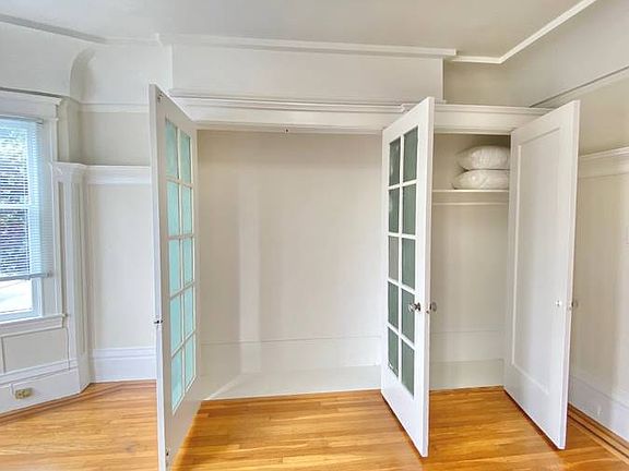 5th image of 410 15th Ave #5