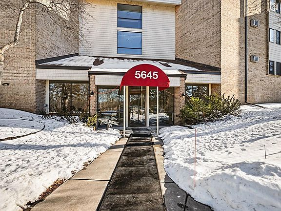 2nd image of 5645 Green Circle Dr APT 315