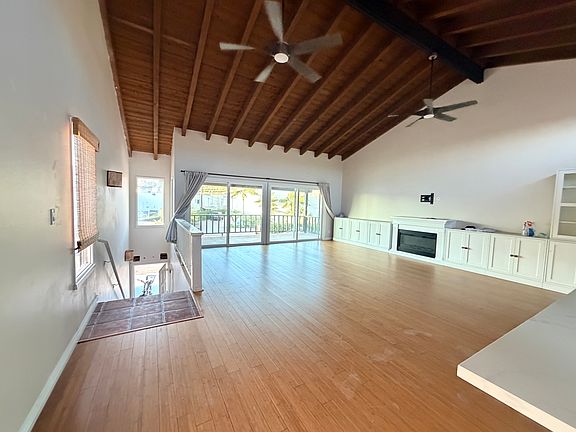 4th image of 4409 River Ave APT B