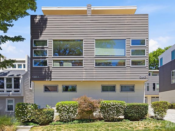 3rd image of 918 Greenleaf Ave