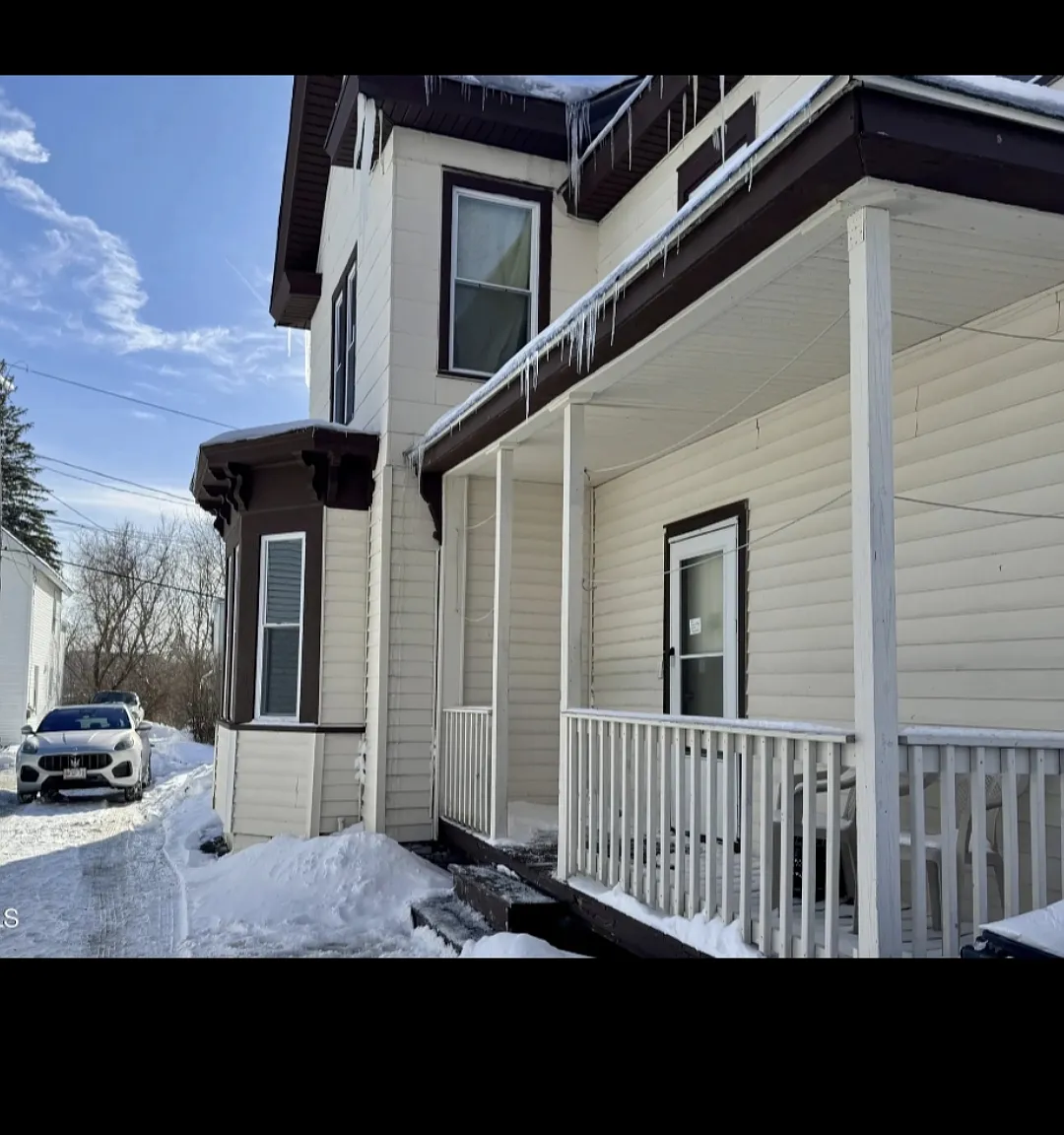2 bed, 950 sqft, $1,700 — Photo 3