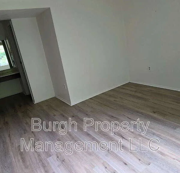 27708 Evergreen Run — Photo 12