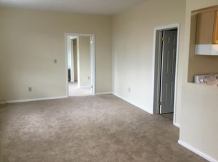 400 Avery St APT 3A, Pittsburgh, PA