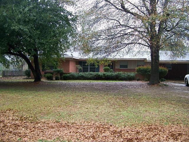 1st image of 306 Hilltop Dr